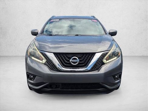 Used 2018 Nissan Murano SV w/ Premium Package FWD image 2