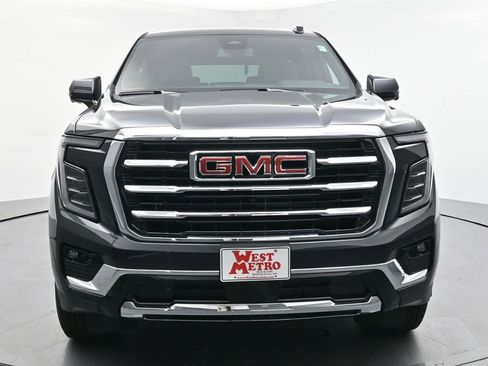 New 2026 GMC Yukon Elevation image 30