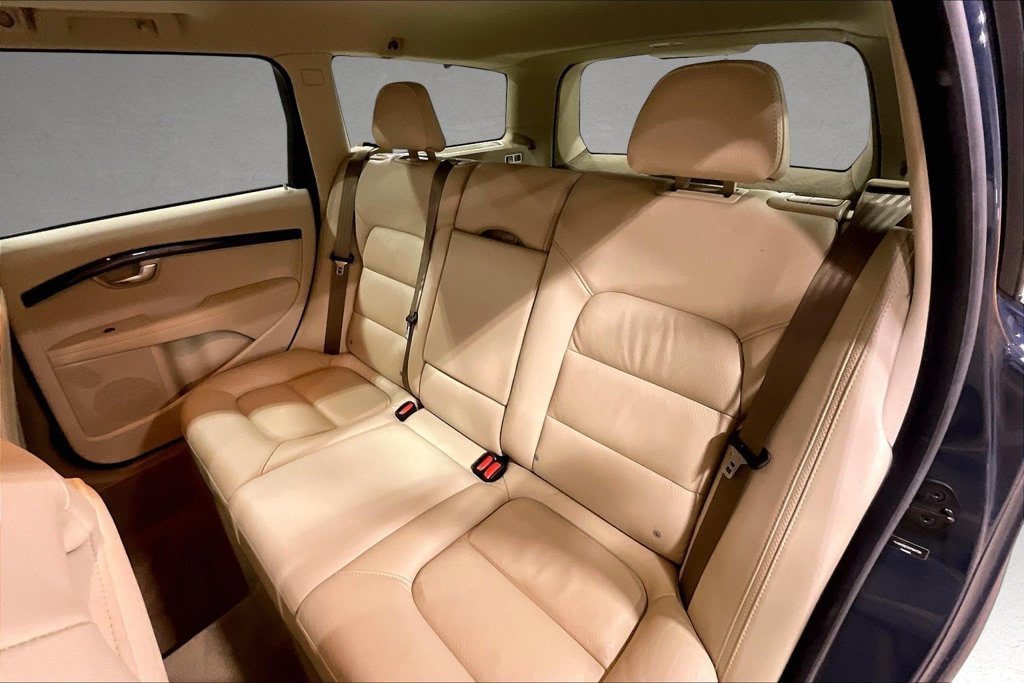 Used 2013 Volvo XC70 3.2 Premier Plus AWD/4WD image 22