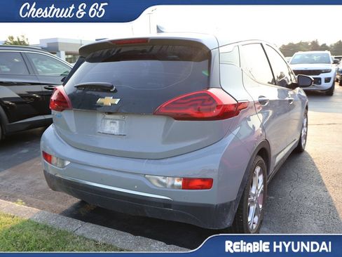 Used 2021 Chevrolet Bolt LT FWD image 21
