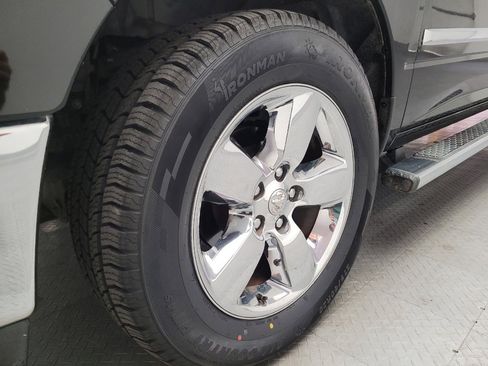 Used 2017 RAM 1500 Big Horn AWD/4WD image 31