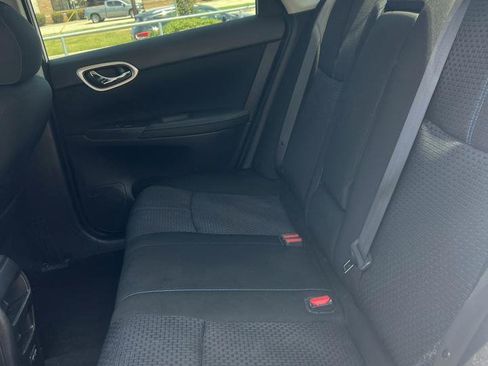 Used 2018 Nissan Sentra SR w/ SR Midnight Edition Package FWD image 6