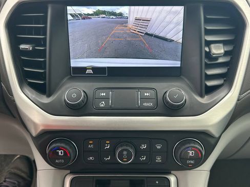Used 2023 GMC Acadia SLT FWD image 31