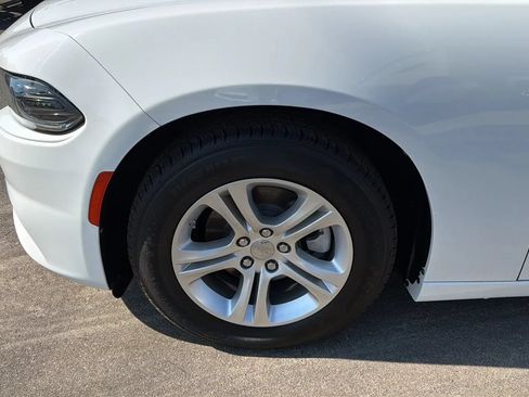 Used 2022 Dodge Charger SXT RWD image 10