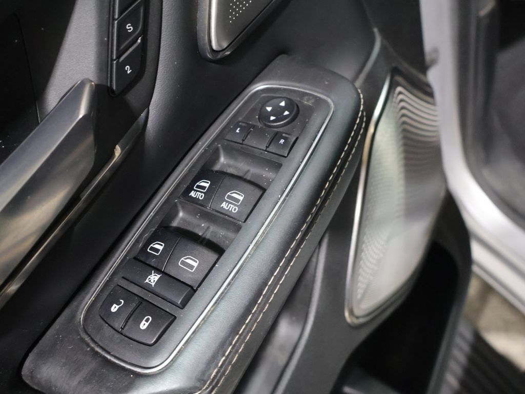 Used 2019 RAM 1500 Limited AWD/4WD image 16