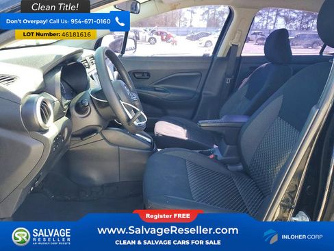 Used 2020 Nissan Versa S FWD image 9
