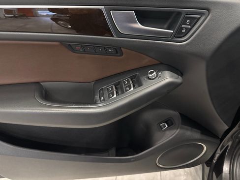 Used 2015 Audi Q5 2.0T Premium Plus w/ Premium Plus Package image 28