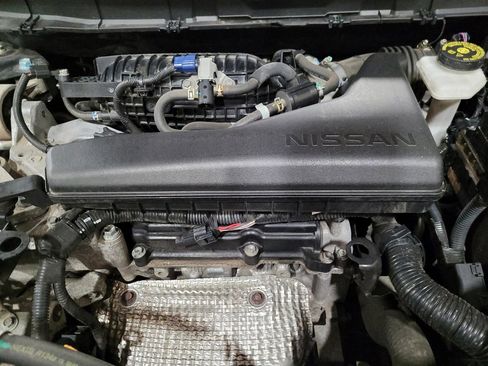Used 2020 Nissan Rogue S AWD/4WD image 30