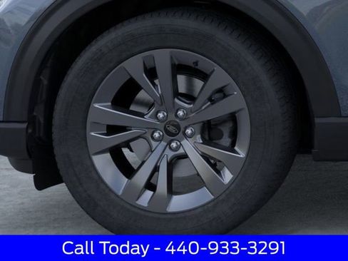 New 2026 Ford Explorer Active w/ Active Comfort Package image 22