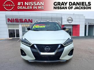 Used 2023 Nissan Maxima Platinum w/ Sport Mat Group FWD video 2