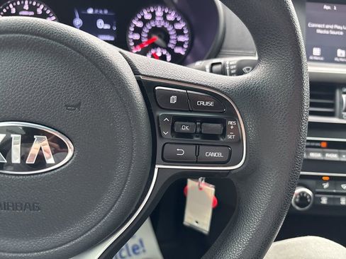 Used 2018 Kia Optima LX FWD image 62