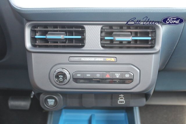 New 2026 Ford Maverick XLT w/ XLT Luxury Package FWD image 13