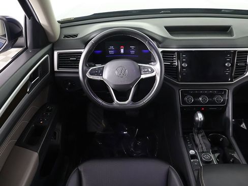 Used 2022 Volkswagen Atlas SE image 36