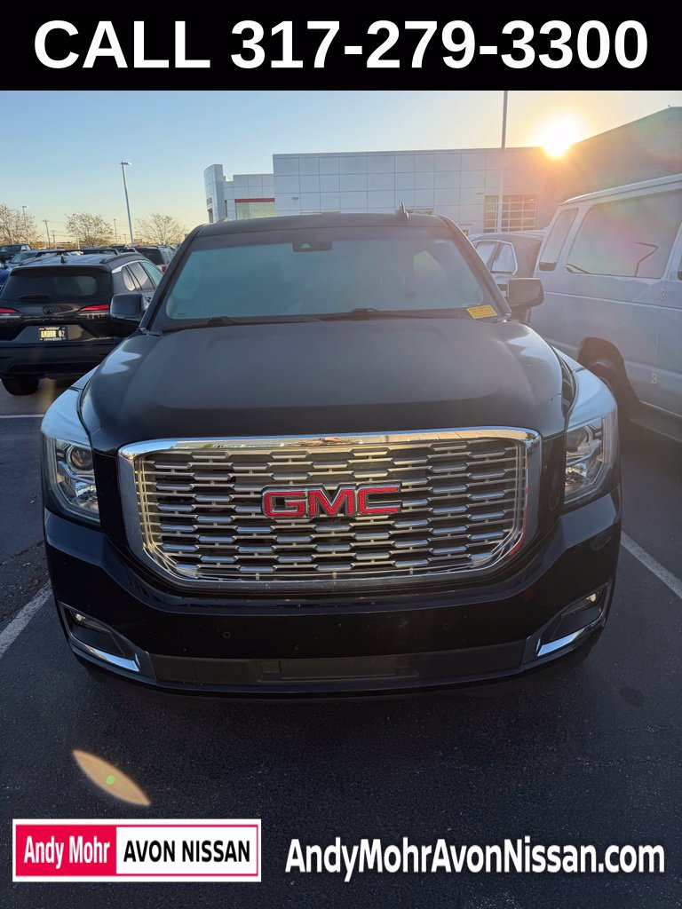 Used 2019 GMC Yukon Denali w/ Denali Ultimate Package AWD/4WD image 2