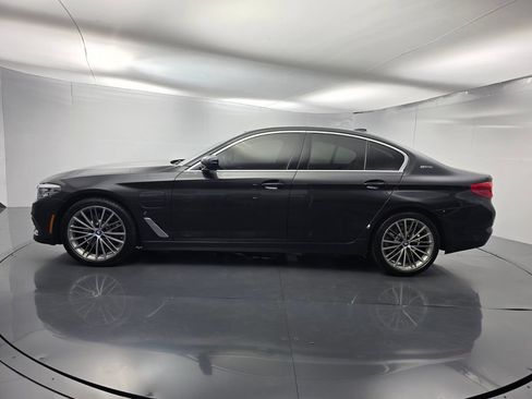 Used 2019 BMW 530e RWD image 7