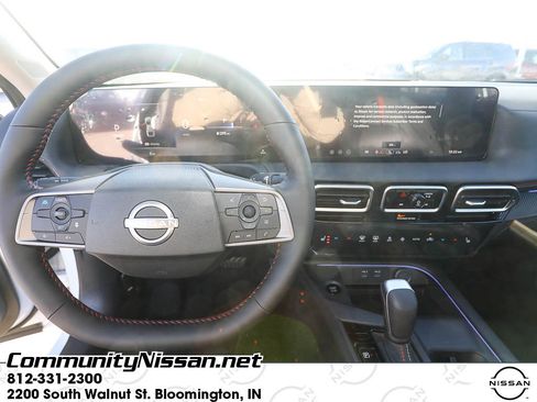 New 2026 Nissan Sentra SR w/ SR Premium Package FWD image 11