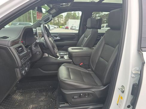 Used 2021 Chevrolet Tahoe Z71 w/ Luxury Package image 28