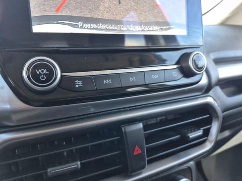 Used 2022 Ford EcoSport SE image 24