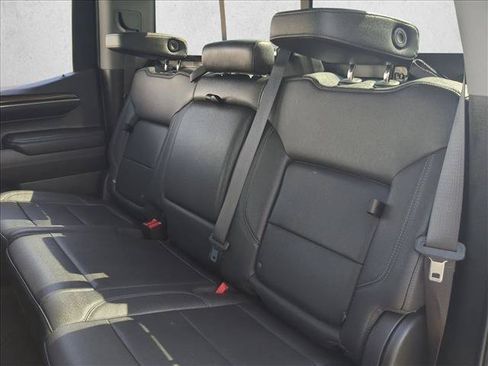 Used 2023 Chevrolet Silverado 1500 LT Trail Boss w/ LT Trail Boss Premium Package AWD/4WD image 19