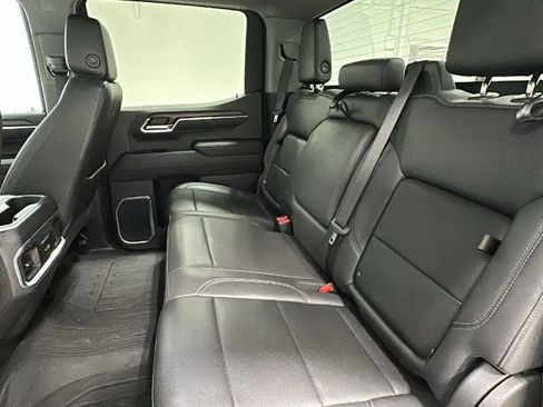 Used 2023 GMC Sierra 1500 SLT w/ SLT Premium Package image 14