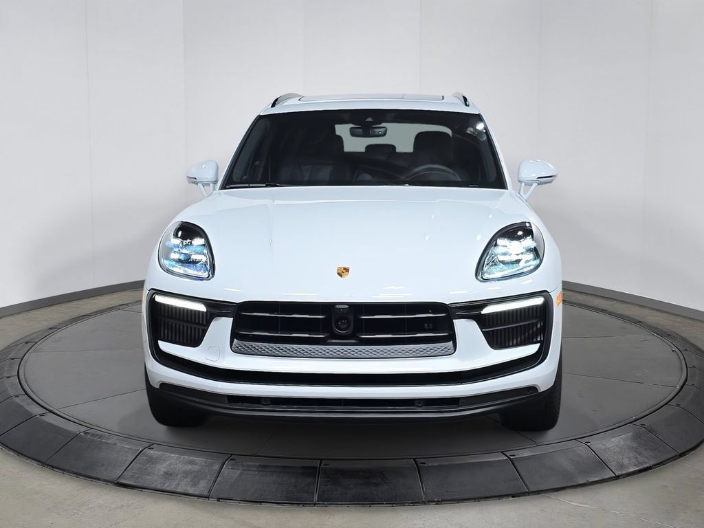 Certified 2026 Porsche Macan S AWD/4WD image 10
