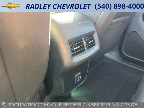 Used 2020 Chevrolet Equinox LT image 14