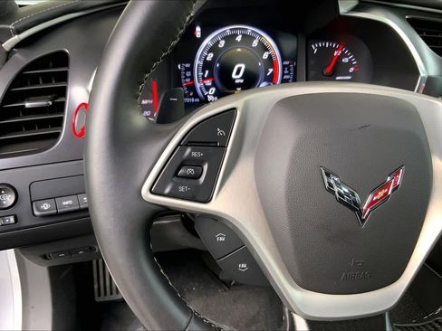 Used 2016 Chevrolet Corvette Z06 w/ 3LZ Preferred Equipment Group RWD image 22