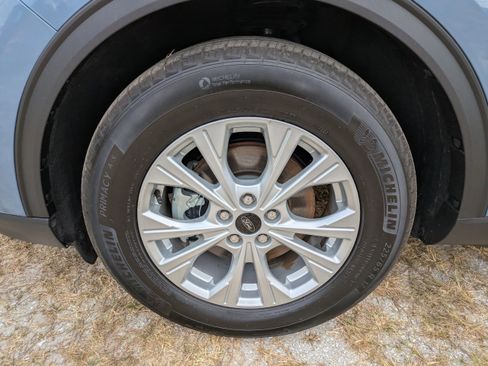 Used 2024 Ford Escape Active FWD image 11