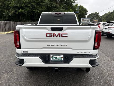 Used 2023 GMC Sierra 2500 Denali w/ Denali Ultimate Package AWD/4WD image 4