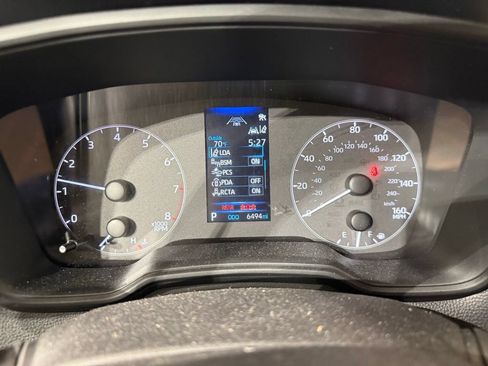 Certified 2025 Toyota Corolla Cross LE FWD image 25