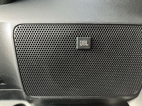 Used 2020 Toyota Tundra Limited w/ Limited Premium Package image 25