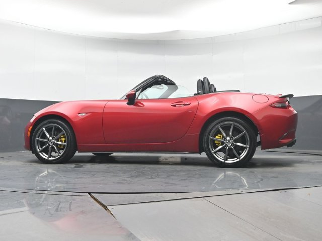 Used 2016 MAZDA MX-5 Miata Grand Touring RWD image 26