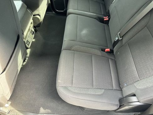 Used 2025 Chevrolet Silverado 2500 LT AWD/4WD image 19