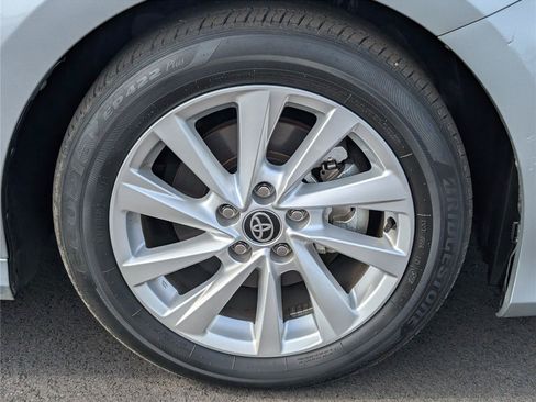 Used 2024 Toyota Camry LE FWD image 38