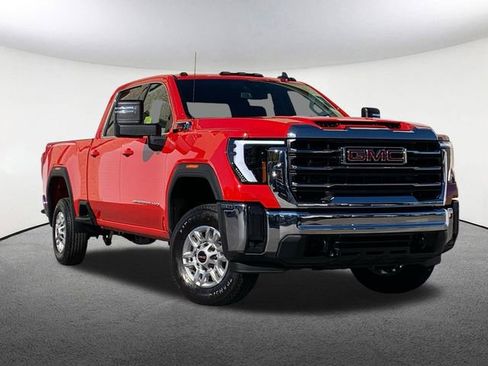 Used 2025 GMC Sierra 2500 SLE image 2