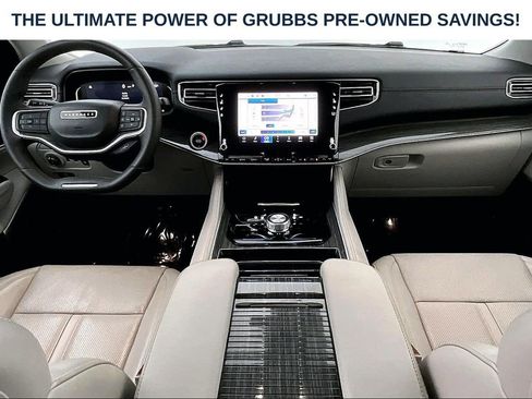 Used 2022 Jeep Wagoneer Series II AWD/4WD image 20