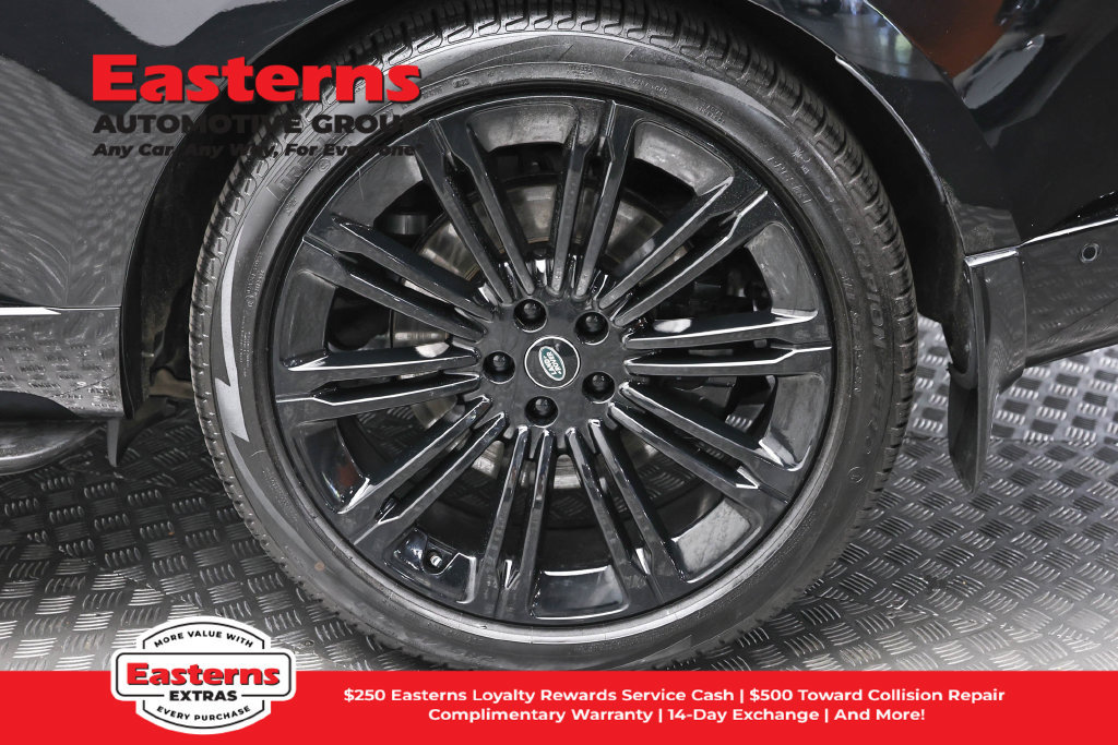 Used 2023 Land Rover Range Rover Autobiography AWD/4WD image 9