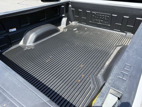 Used 2023 Chevrolet Silverado 2500 Custom AWD/4WD image 7
