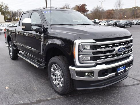 New 2026 Ford F250 Lariat w/ Chrome Package image 13