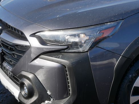 Used 2024 Subaru Outback Limited image 16