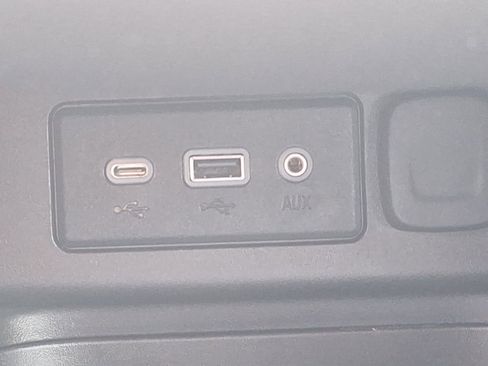 Certified 2024 Chevrolet Equinox RS image 42