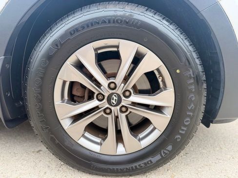 Used 2015 Hyundai Santa Fe Sport w/ Option Group 02 image 12