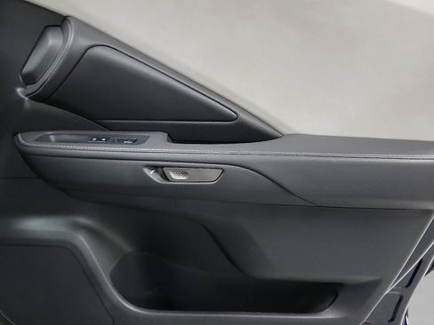 Used 2025 Lexus TX 350 AWD image 16