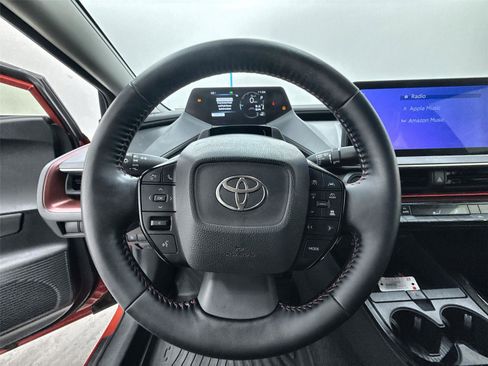 Used 2024 Toyota Prius Prime FWD image 22