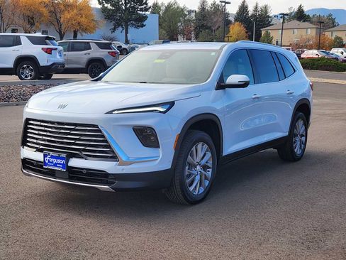 New 2026 Buick Enclave Preferred w/ Super Cruise Package image 4