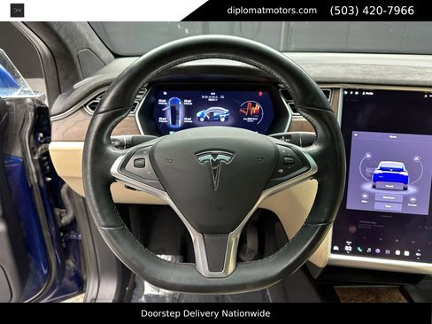 Used 2016 Tesla Model X 90D image 32