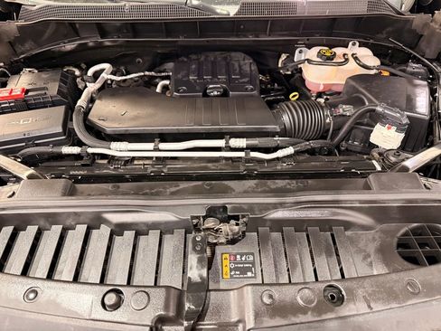 Used 2022 Chevrolet Silverado 1500 Custom AWD/4WD image 6