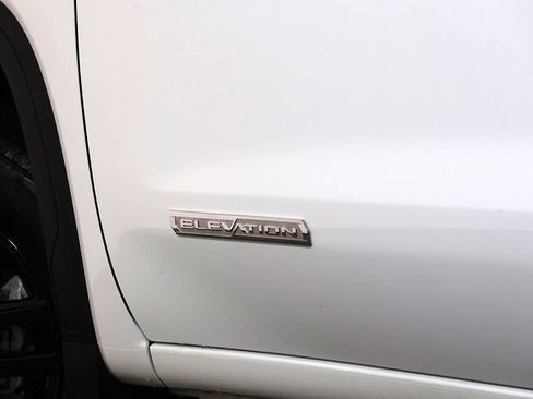 Used 2022 GMC Sierra 1500 Elevation w/ LPO, Elevation Black Package AWD/4WD image 14