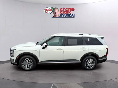New 2026 Hyundai Palisade SEL FWD image 2