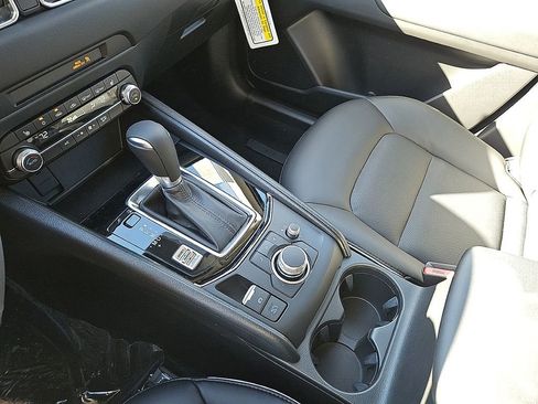 New 2025 MAZDA CX-5 AWD 2.5 S w/ Select Package image 30
